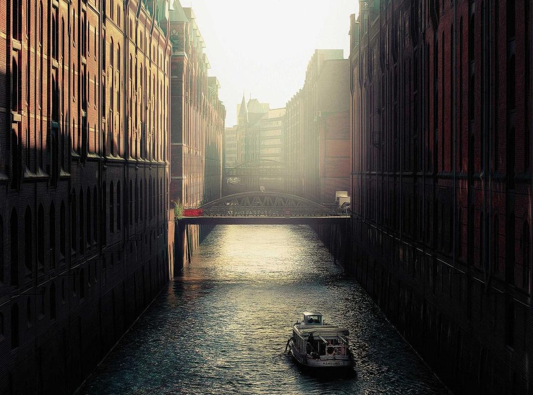 From Screen to Reality: A Simple 5-Step Assembly Guide